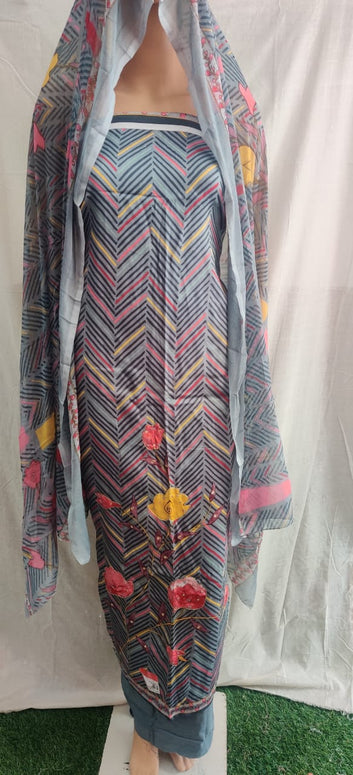 Lahriya design flower print with siffon duptta