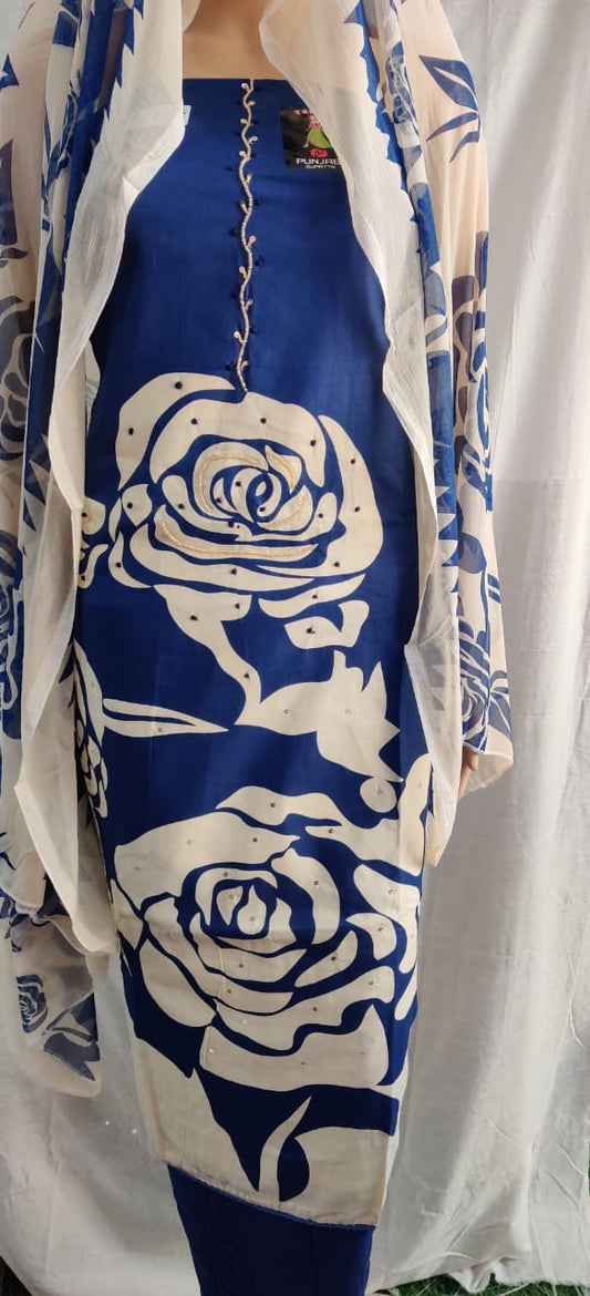 Flower print heavy nack embroidery design suit